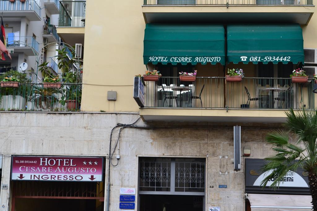 Hotel Cesare Augusto Nápoles Exterior foto