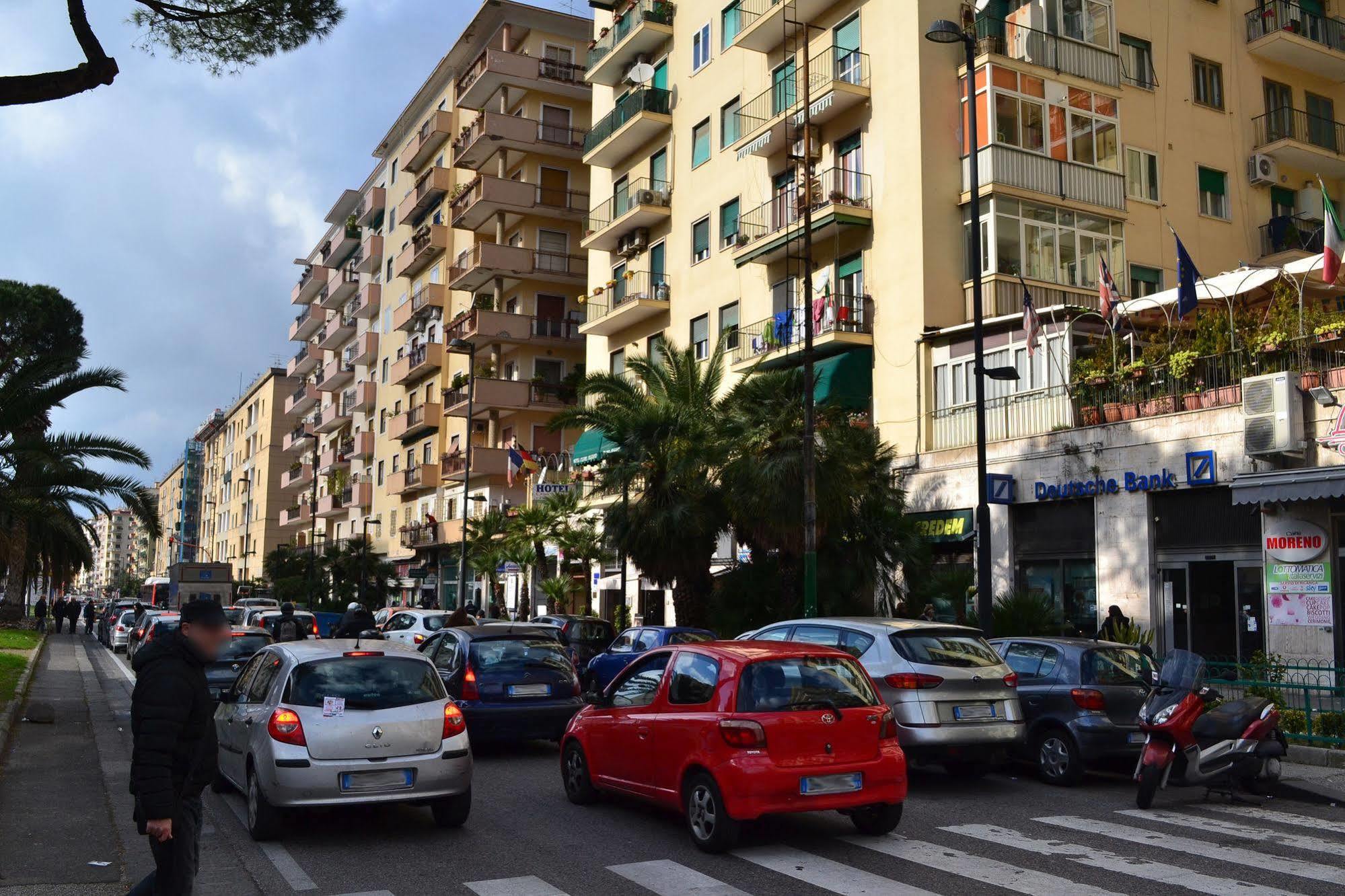 Hotel Cesare Augusto Nápoles Exterior foto